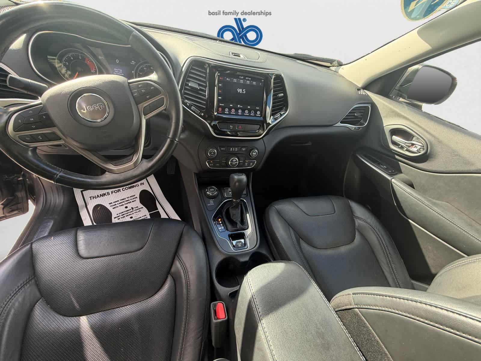 Used 2019 Jeep Cherokee Limited AWD/4WD image 15