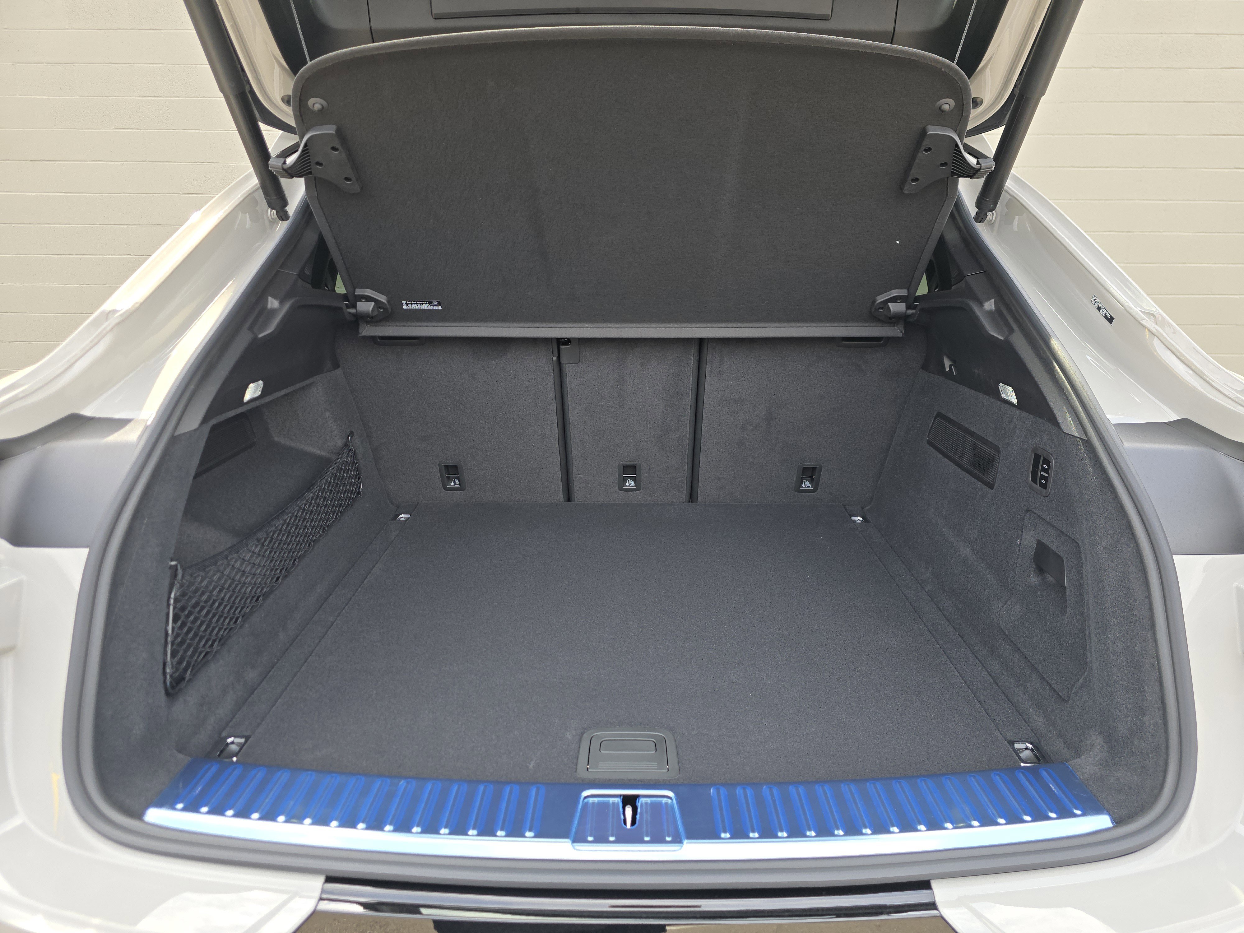 New 2026 Porsche Cayenne GTS image 15