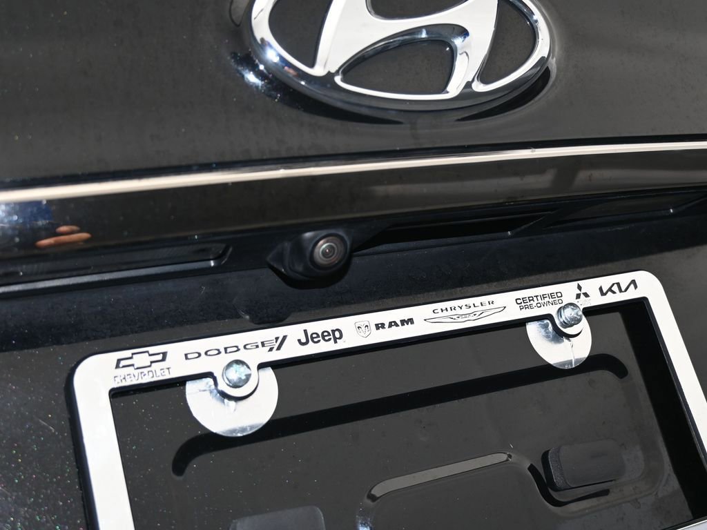 Used 2019 Hyundai Santa Fe SEL image 38