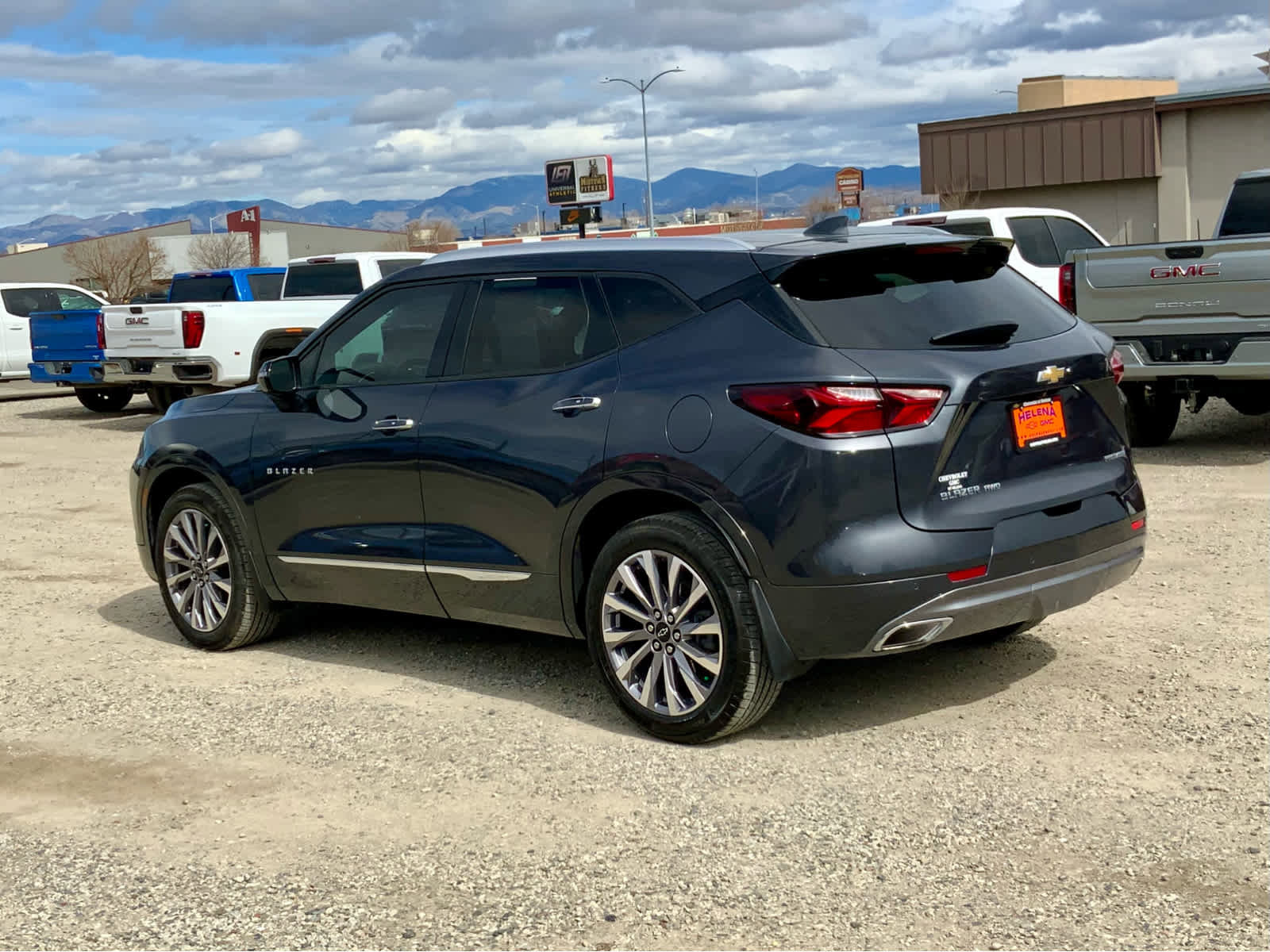 Used 2022 Chevrolet Blazer Premier image 3