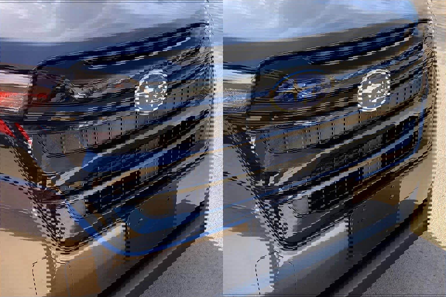 Used 2025 Subaru Forester Sport image 32