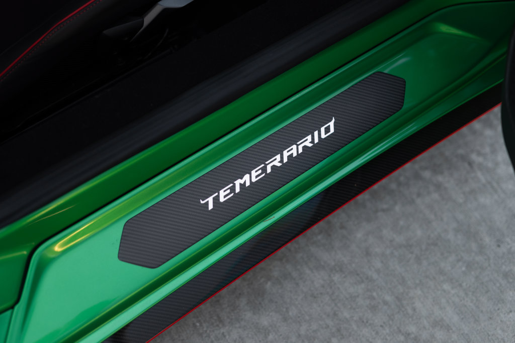 Used 2026 Lamborghini Temerario AWD/4WD image 16