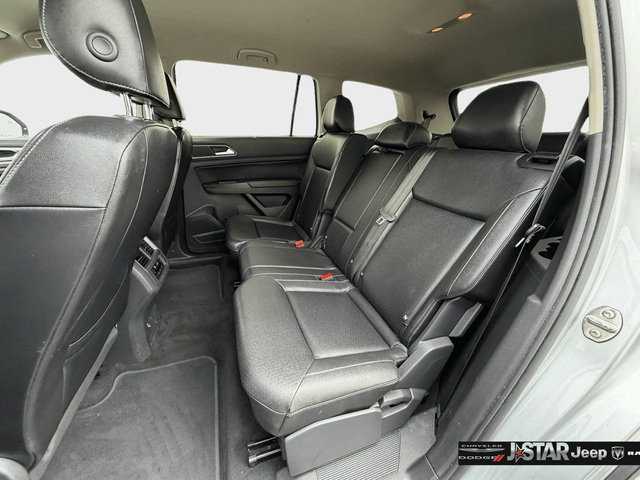 Used 2018 Volkswagen Atlas SE FWD image 24