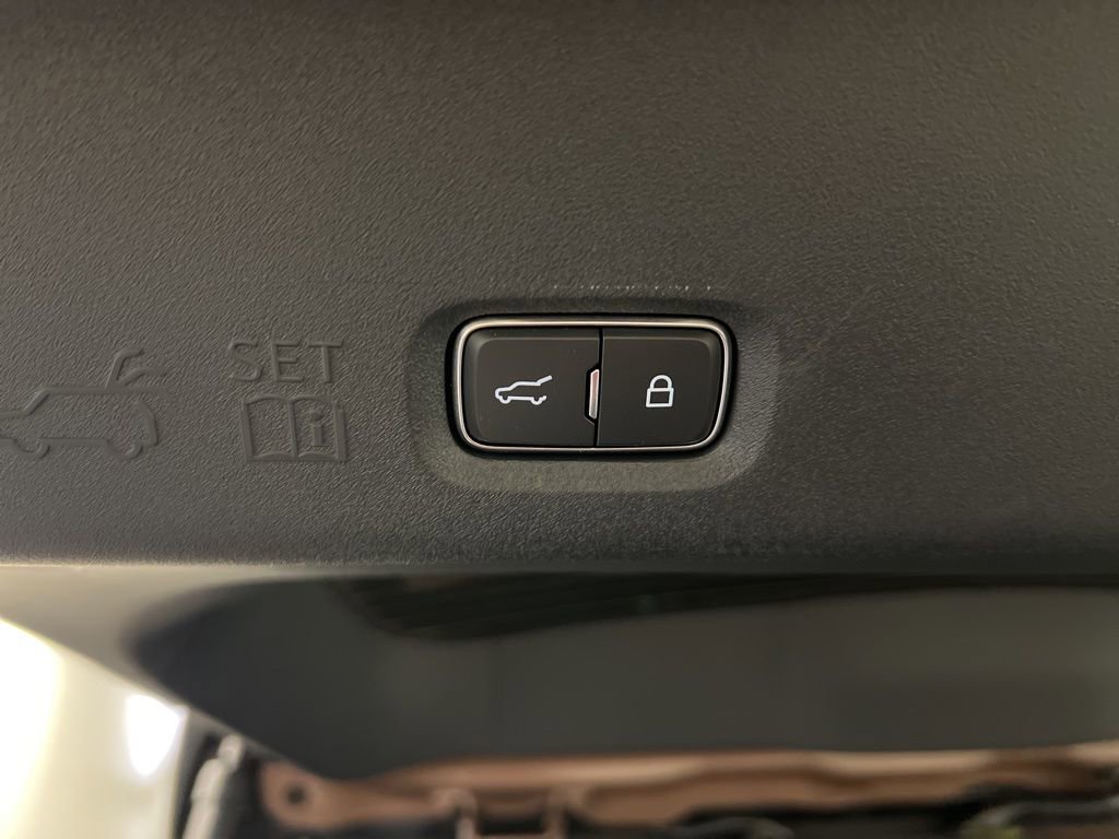 New 2026 Lincoln Navigator Black Label image 47