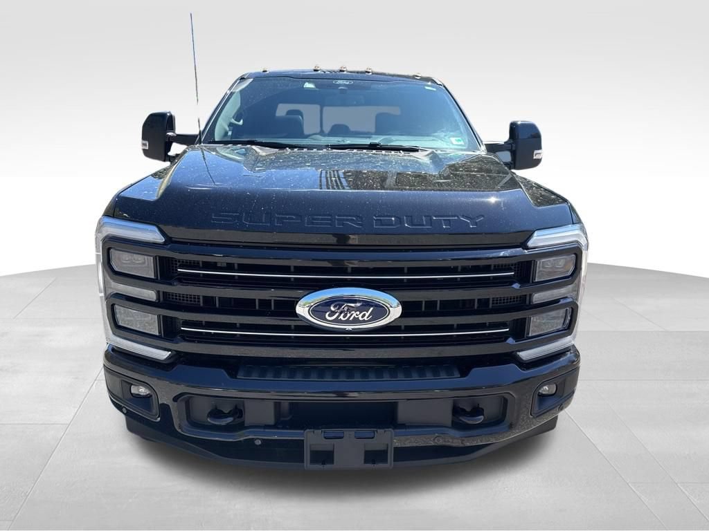 Used 2025 Ford F350 Platinum AWD/4WD image 7