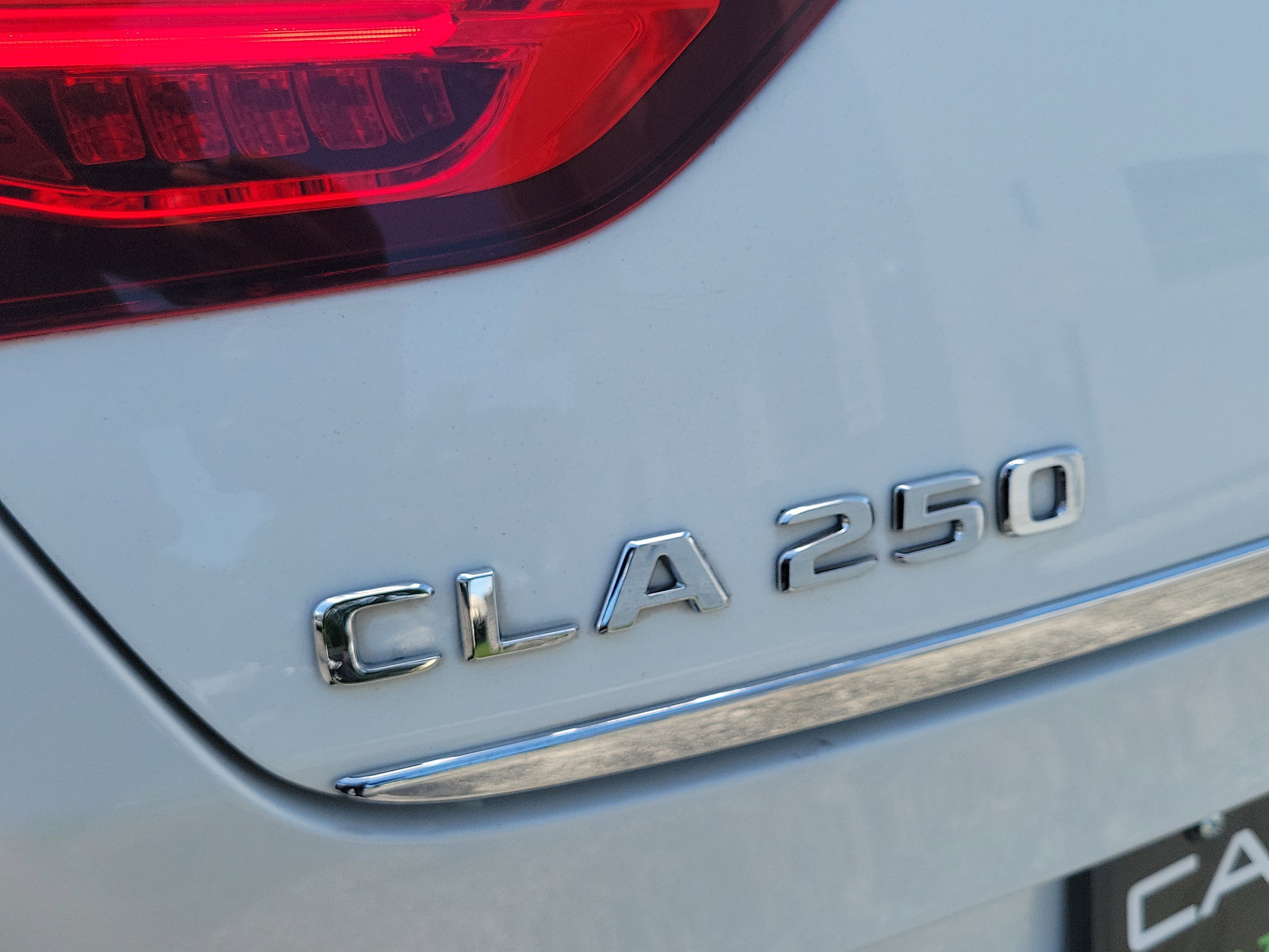 Used 2021 Mercedes-Benz CLA 250 w/ Premium Package image 8