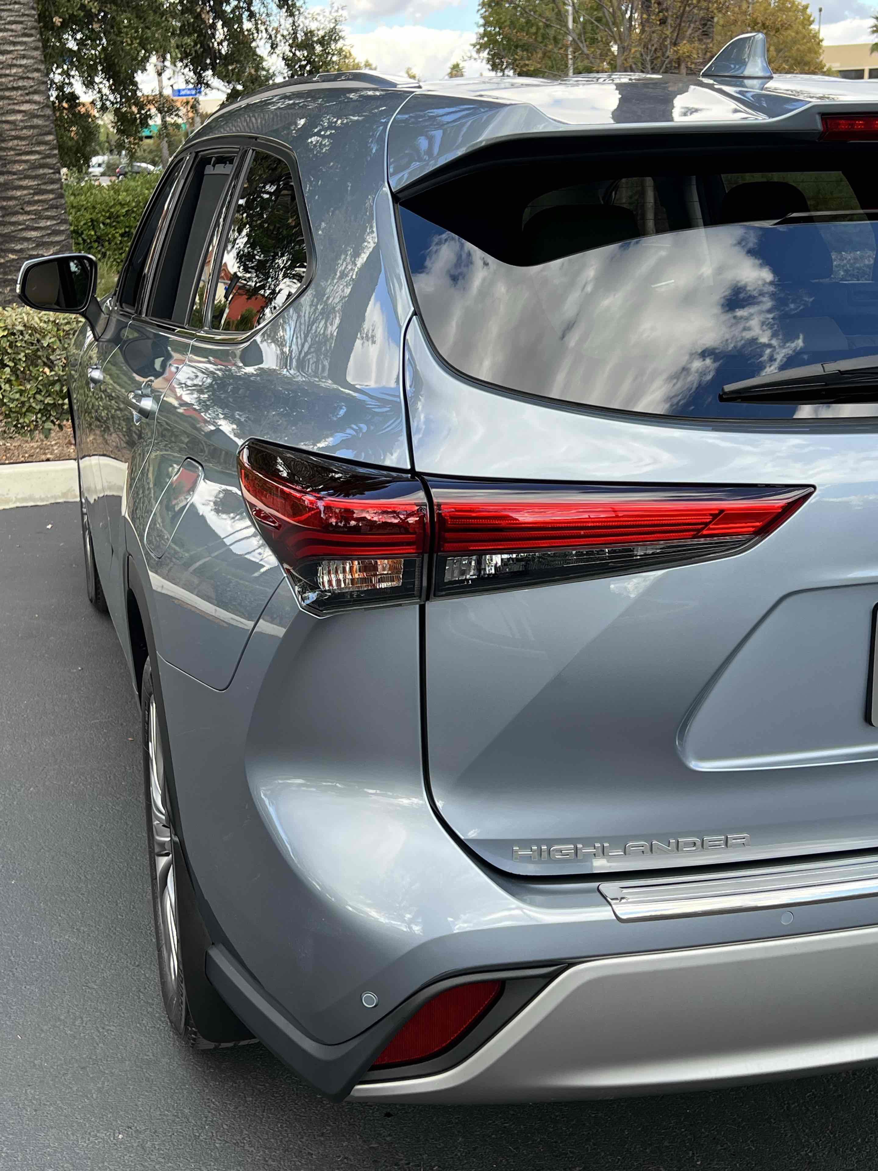 Used 2020 Toyota Highlander Platinum image 66