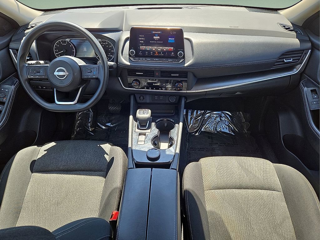 Used 2024 Nissan Rogue SV AWD/4WD image 17