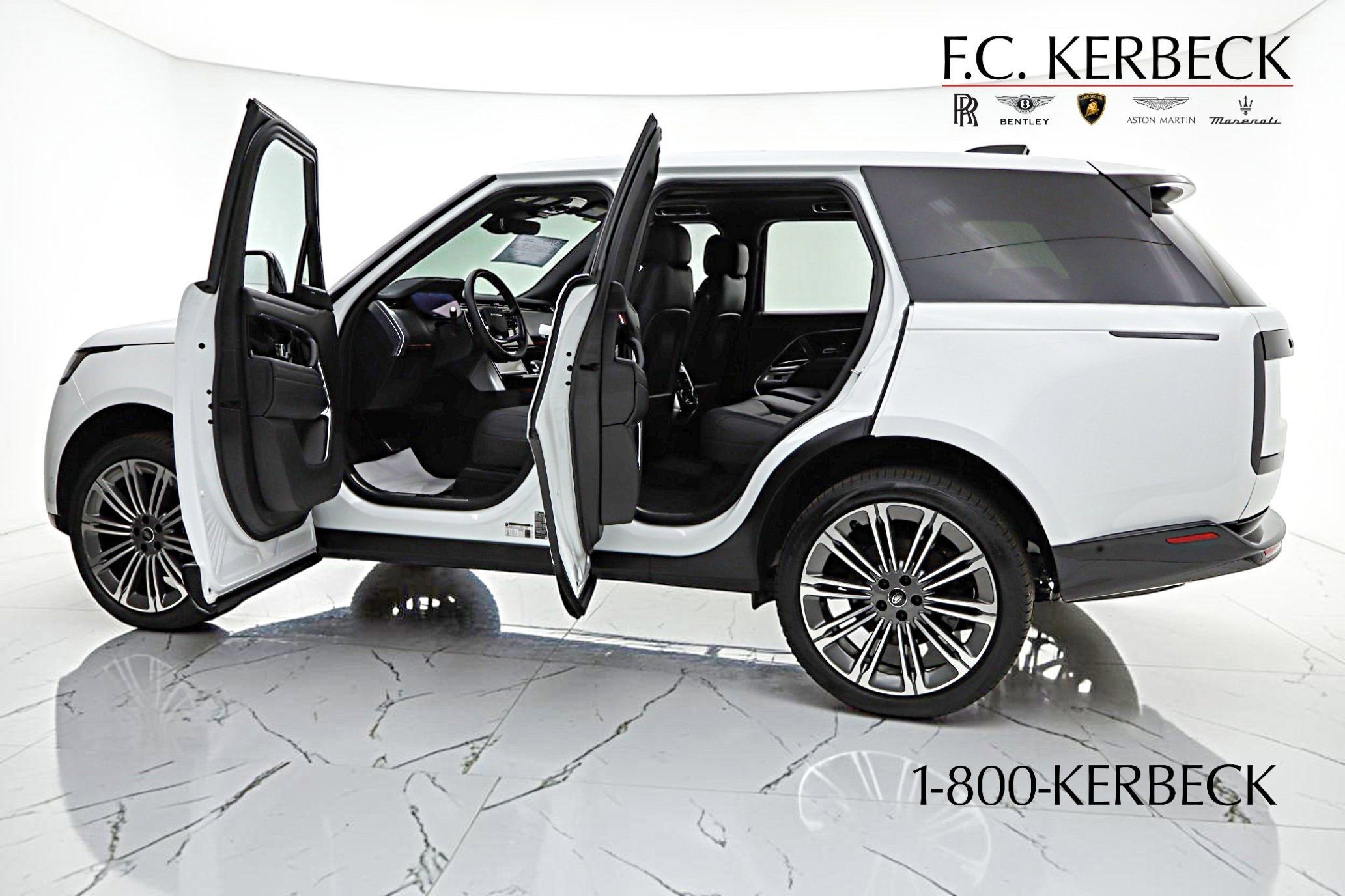 Used 2024 Land Rover Range Rover SE AWD/4WD image 5