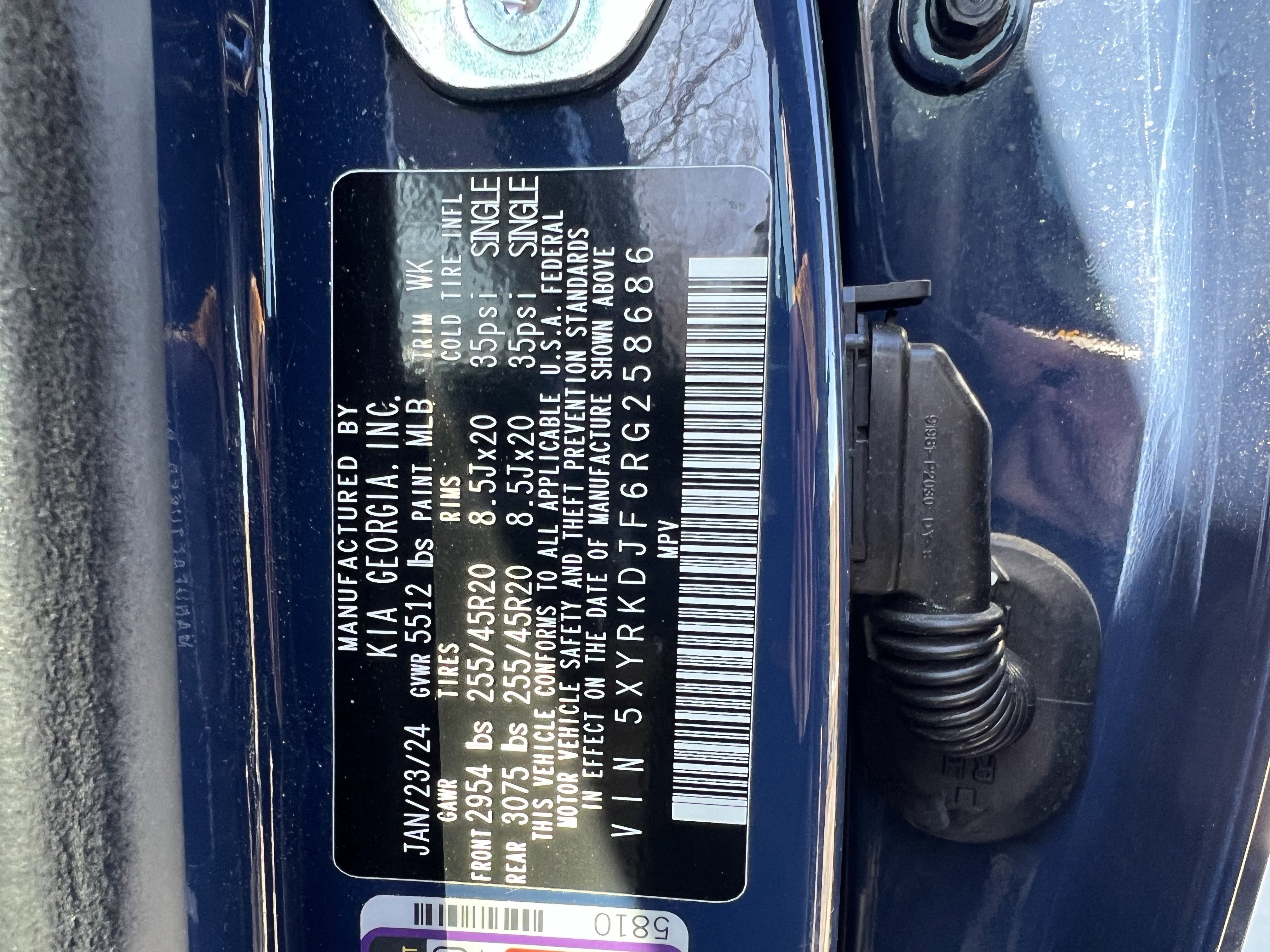 Used 2024 Kia Sorento SX image 37