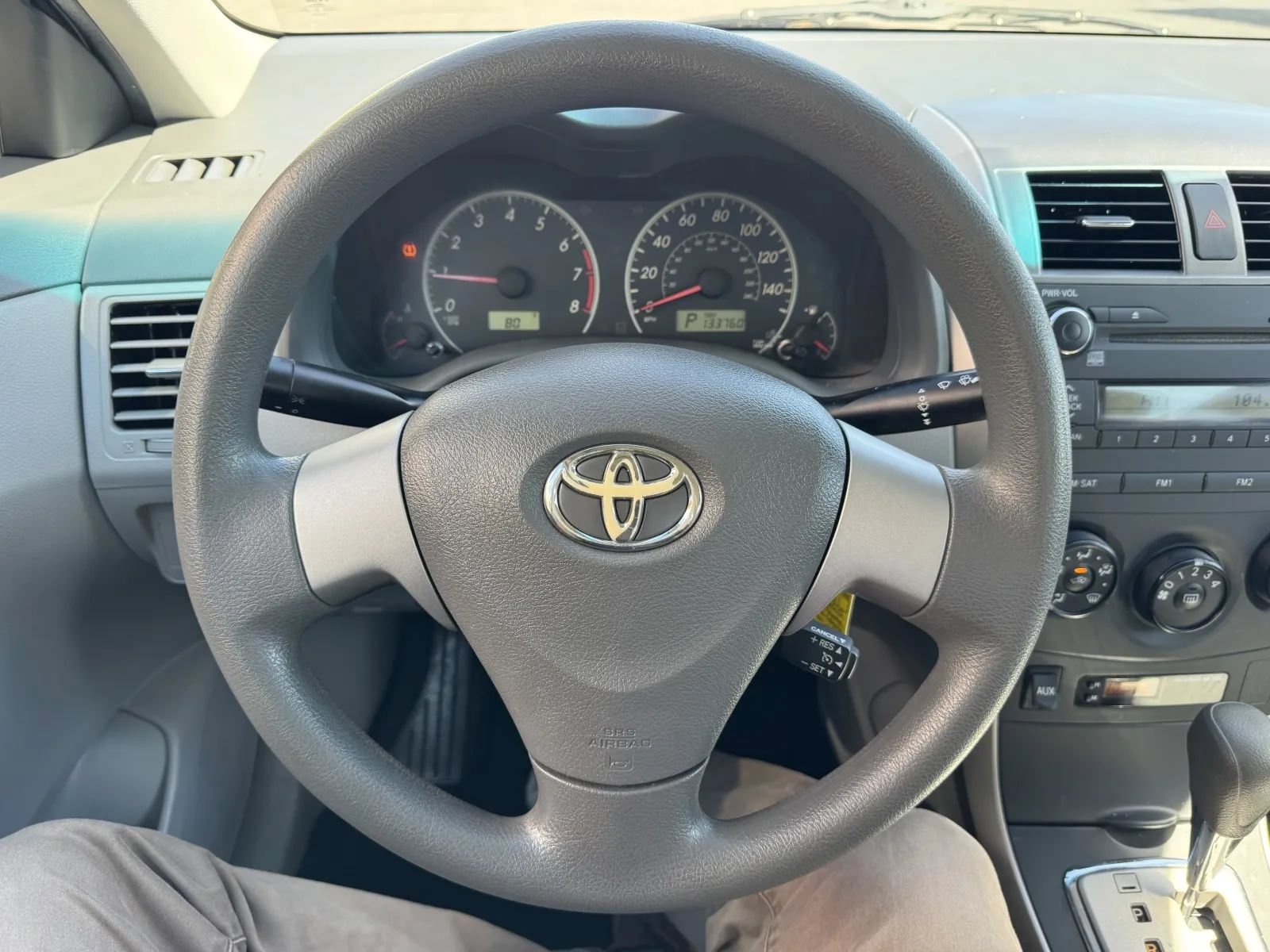 Used 2010 Toyota Corolla LE FWD image 12