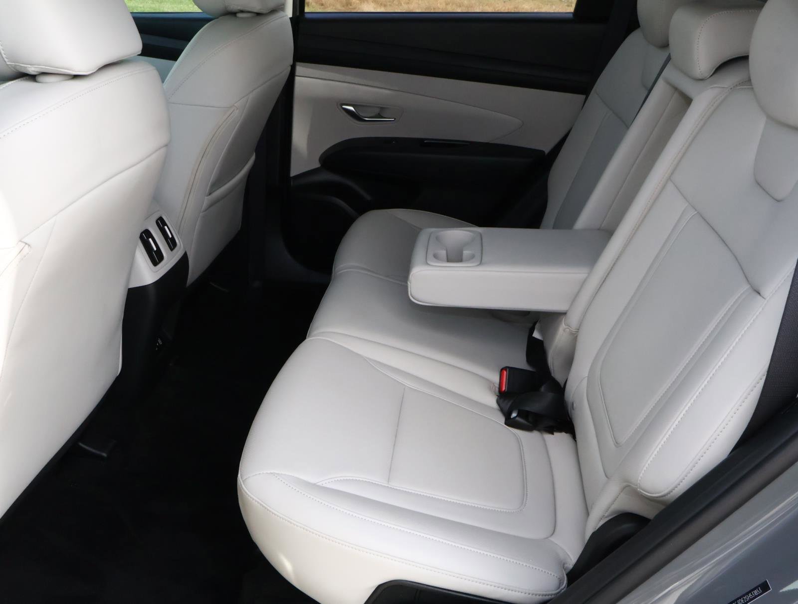 Used 2025 Hyundai Tucson SEL FWD image 21