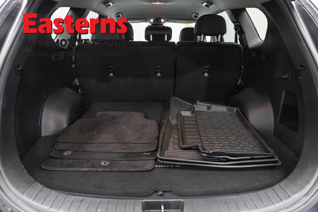 Used 2023 Hyundai Santa Fe SE AWD/4WD image 11