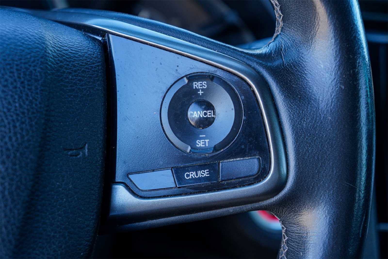 Used 2018 Honda Civic EX-L image 26