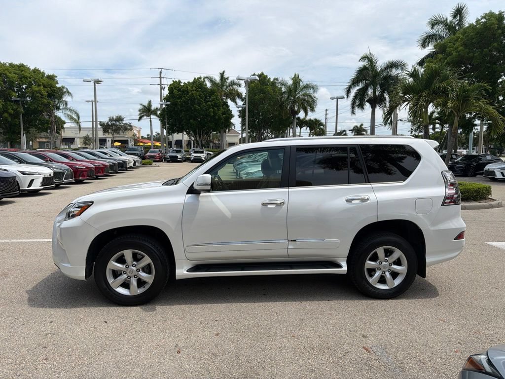 Used 2017 Lexus GX 460 w/ Navigation Package AWD/4WD image 8