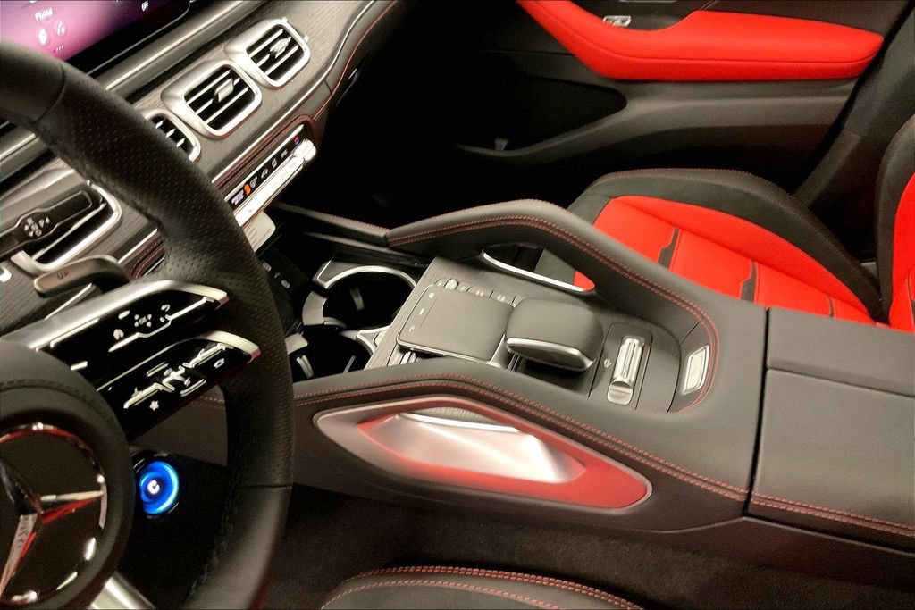 New 2026 Mercedes-Benz GLE 53 AMG 4MATIC Coupe image 8