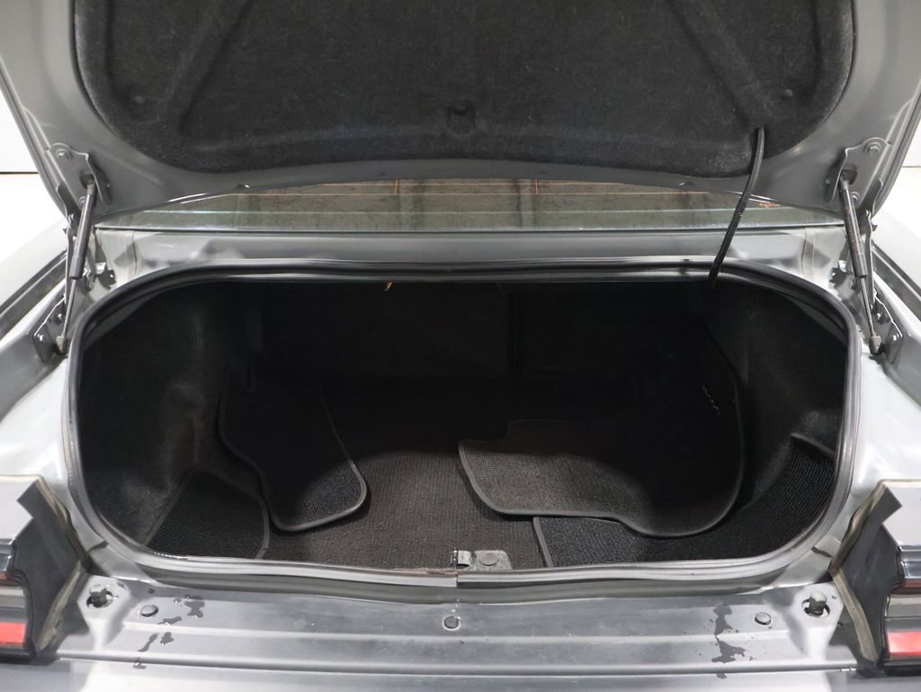 Used 2023 Dodge Challenger R/T w/ Plus Package image 20