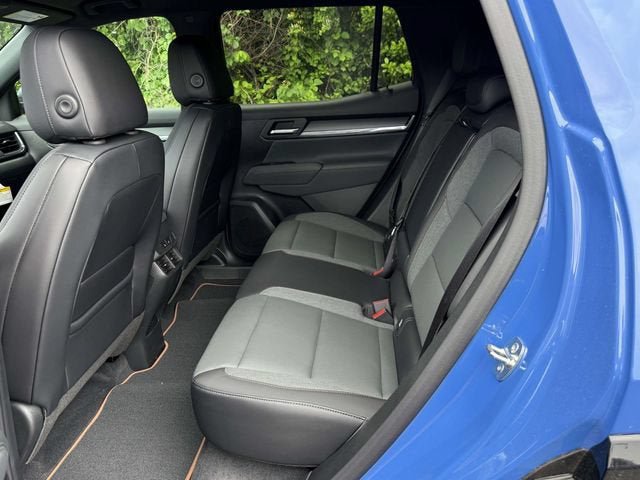 New 2026 GMC Terrain AT4 w/ Convenience Package III AWD/4WD image 13