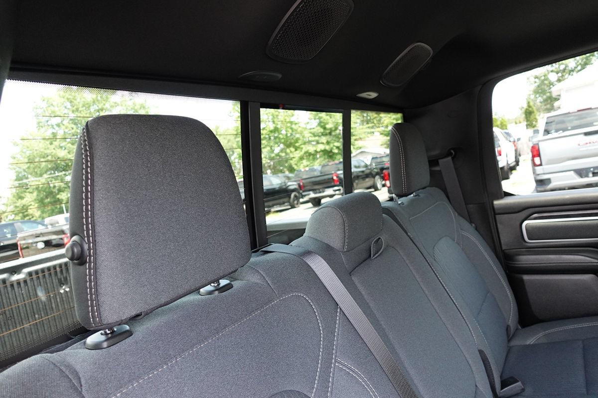Used 2023 RAM 1500 Big Horn AWD/4WD image 32