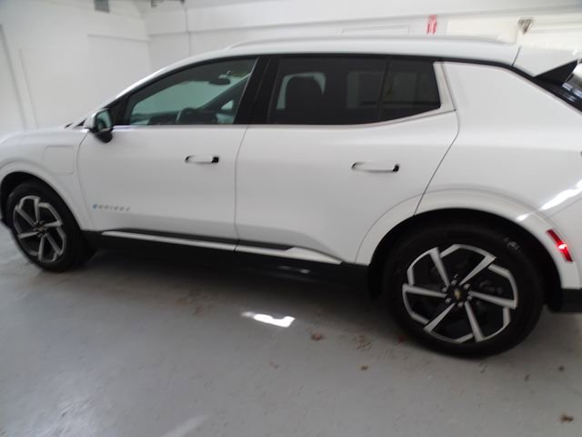 Used 2025 Chevrolet Equinox EV LT image 18