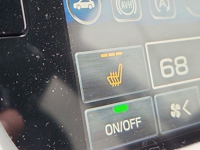 Used 2025 Subaru Outback Premium image 22