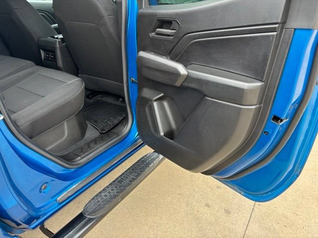 Used 2023 Chevrolet Colorado Trail Boss w/ LPO, Dark Essentials Package AWD/4WD image 20