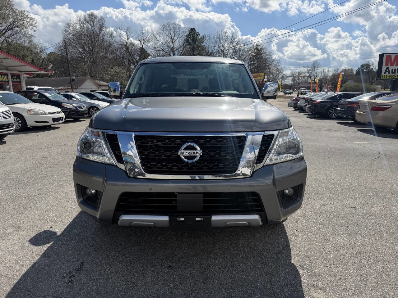 Used 2018 Nissan Armada SL w/ Moonroof Package AWD/4WD image 10