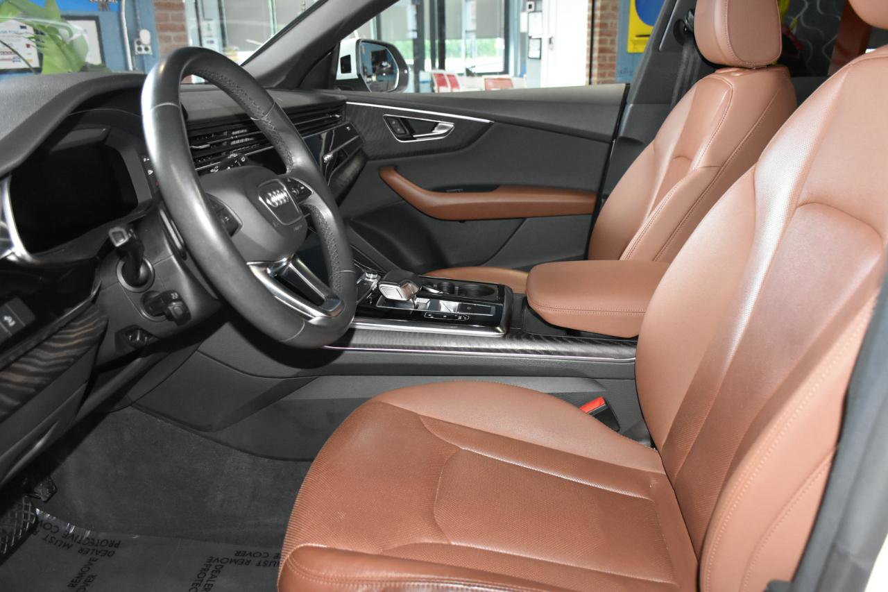 Used 2021 Audi Q8 Premium Plus AWD/4WD image 32