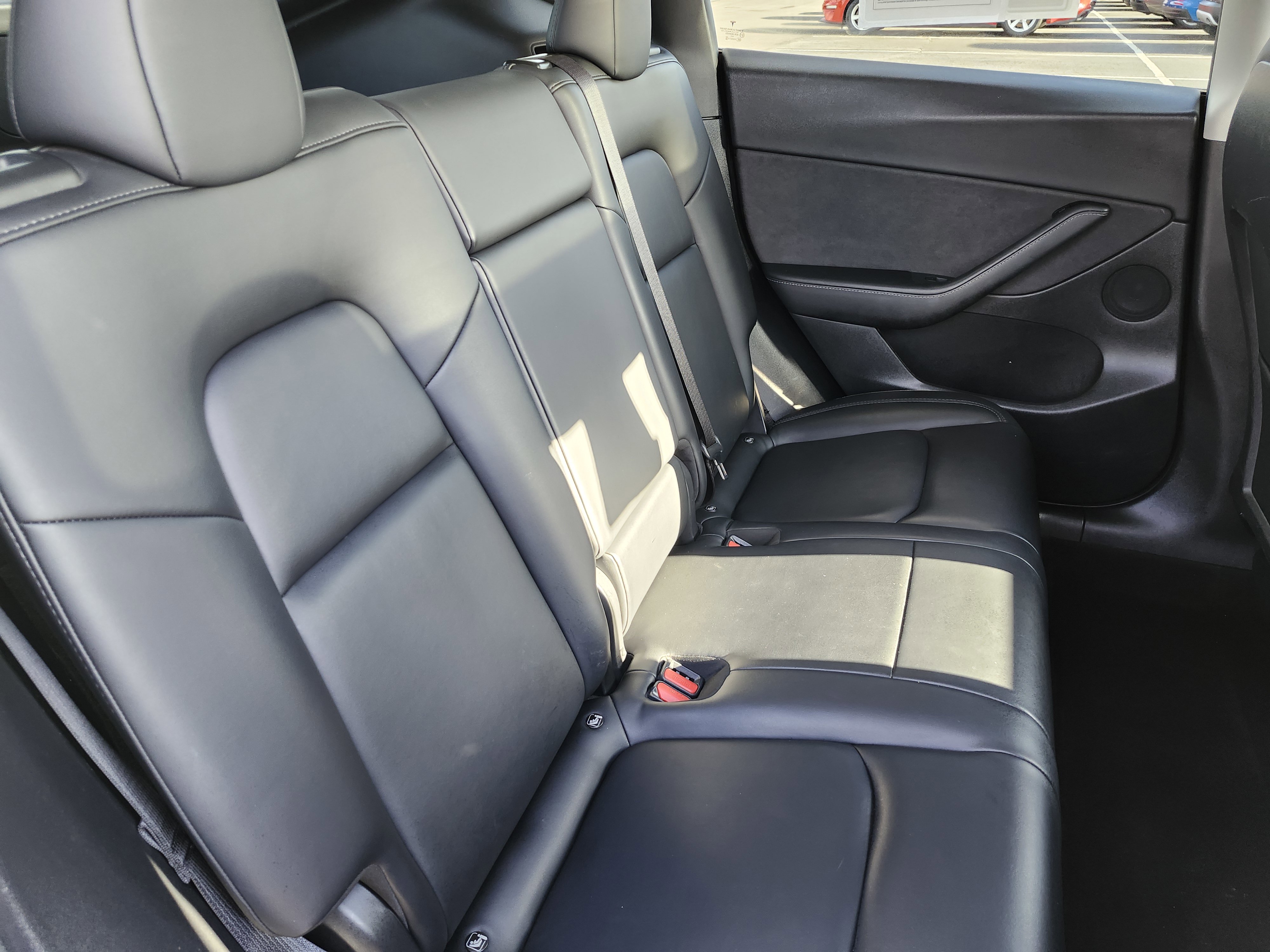 Used 2021 Tesla Model Y Long Range AWD/4WD image 18