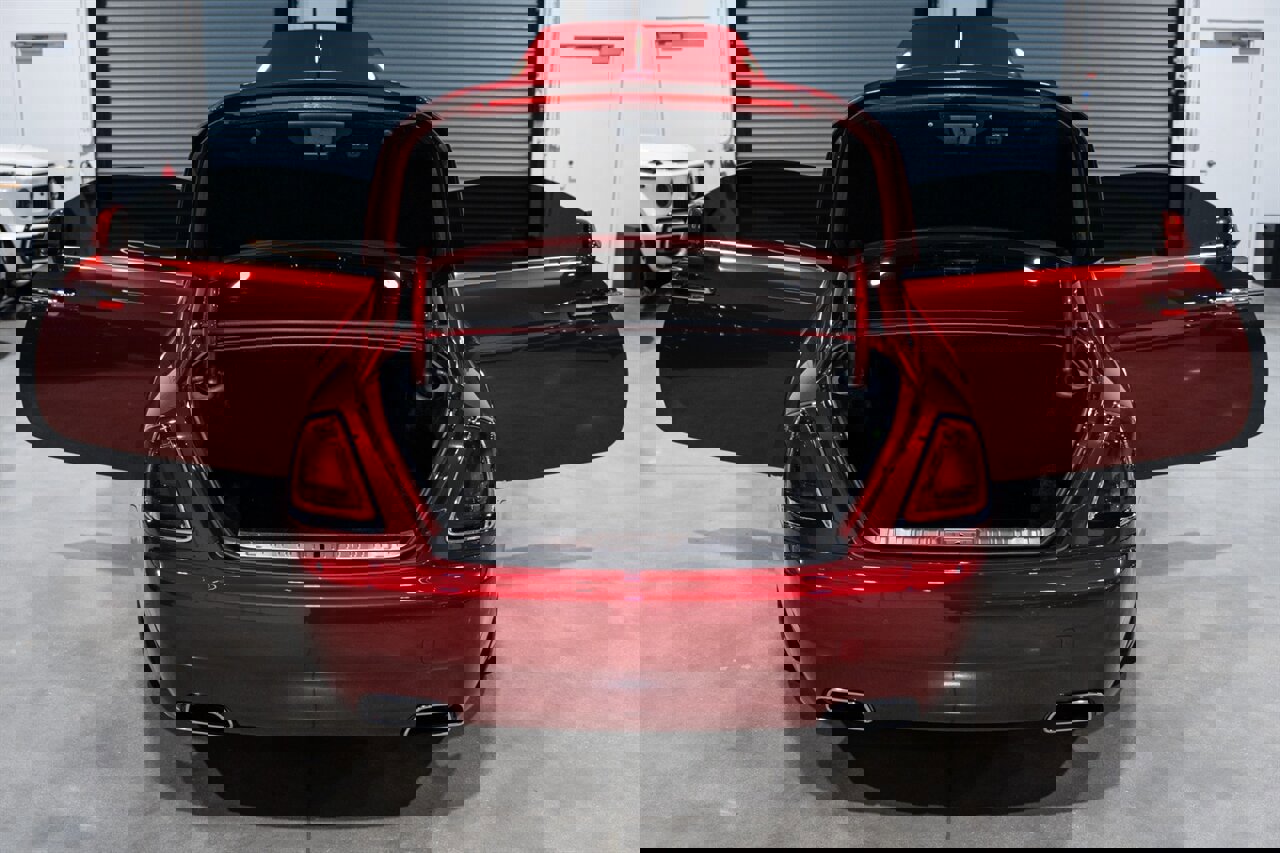 Used 2019 Rolls-Royce Wraith image 41