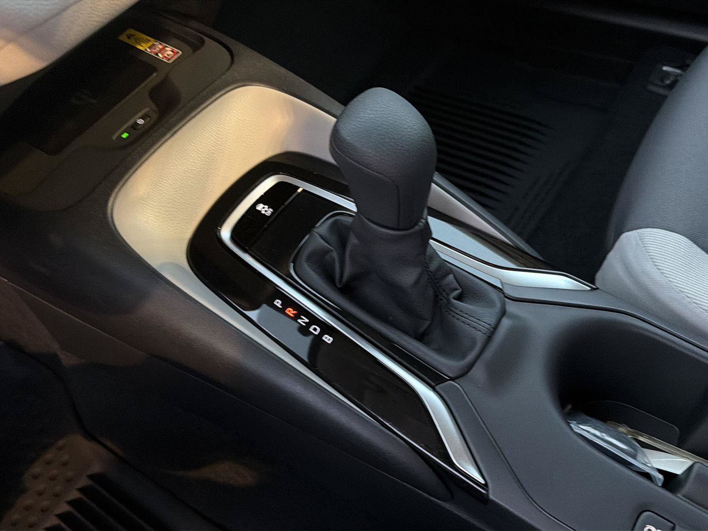 New 2026 Toyota Corolla LE w/ LE Premium Package FWD image 26