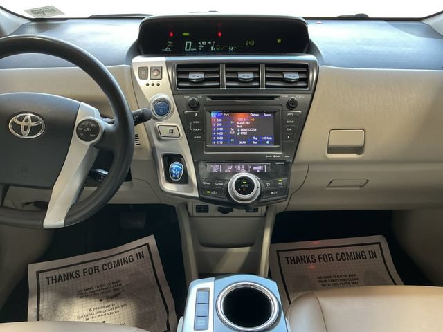 Used 2012 Toyota Prius V Five FWD image 11
