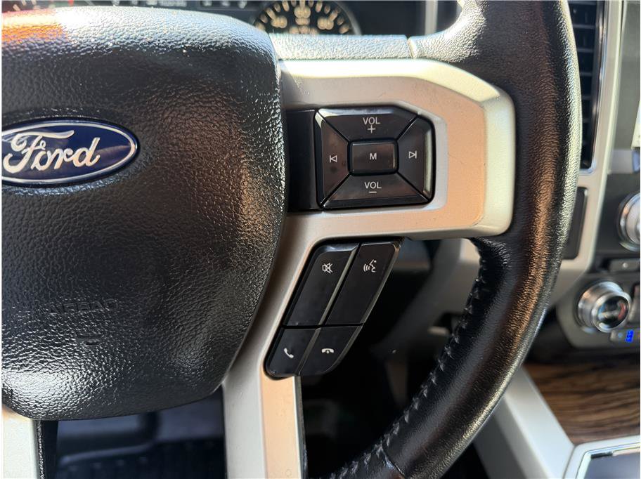 Used 2018 Ford F150 Lariat w/ Equipment Group 502A Luxury AWD/4WD image 23