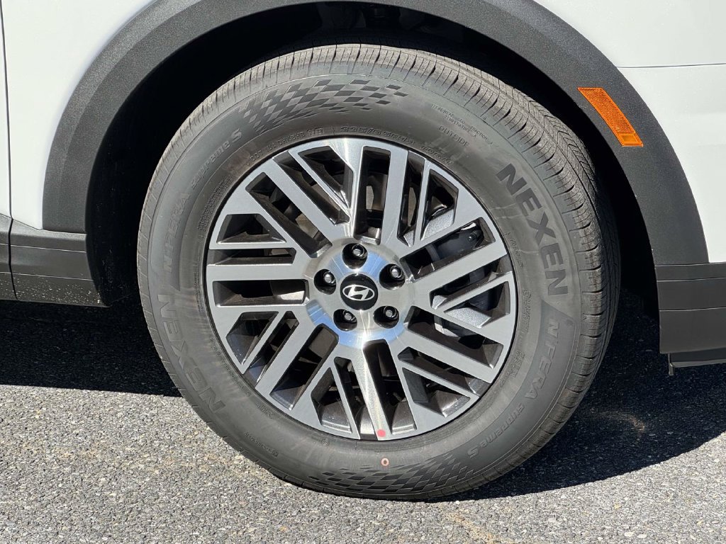 New 2027 Hyundai Palisade SE FWD image 7