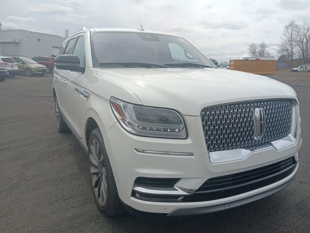 Used 2020 Lincoln Navigator Reserve image 2