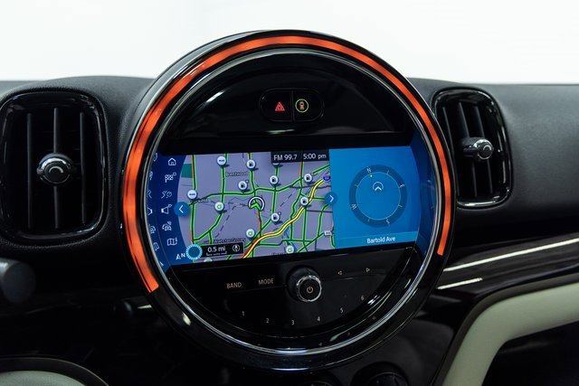 Certified 2023 MINI Cooper Countryman S w/ Signature Upholstery Package image 17