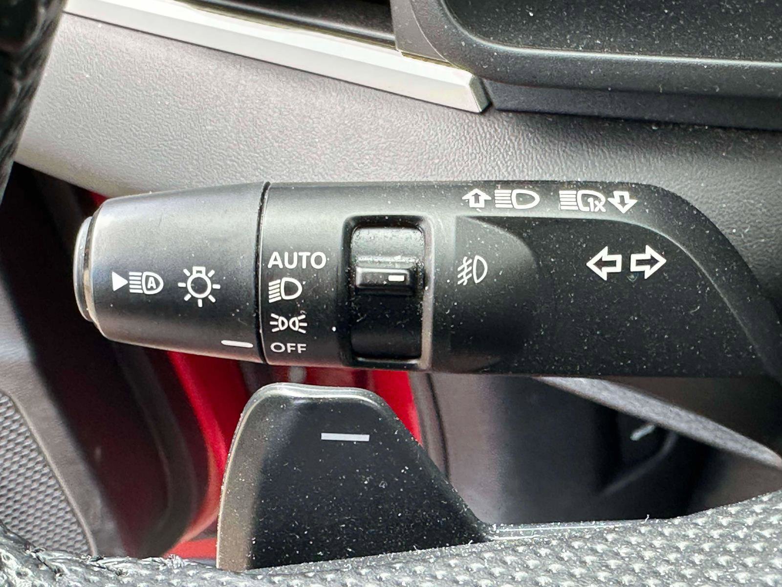 Used 2024 Mitsubishi Outlander SE AWD/4WD image 17
