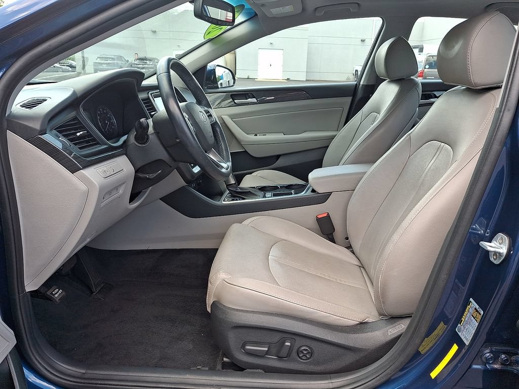 Used 2018 Hyundai Sonata Limited FWD image 13