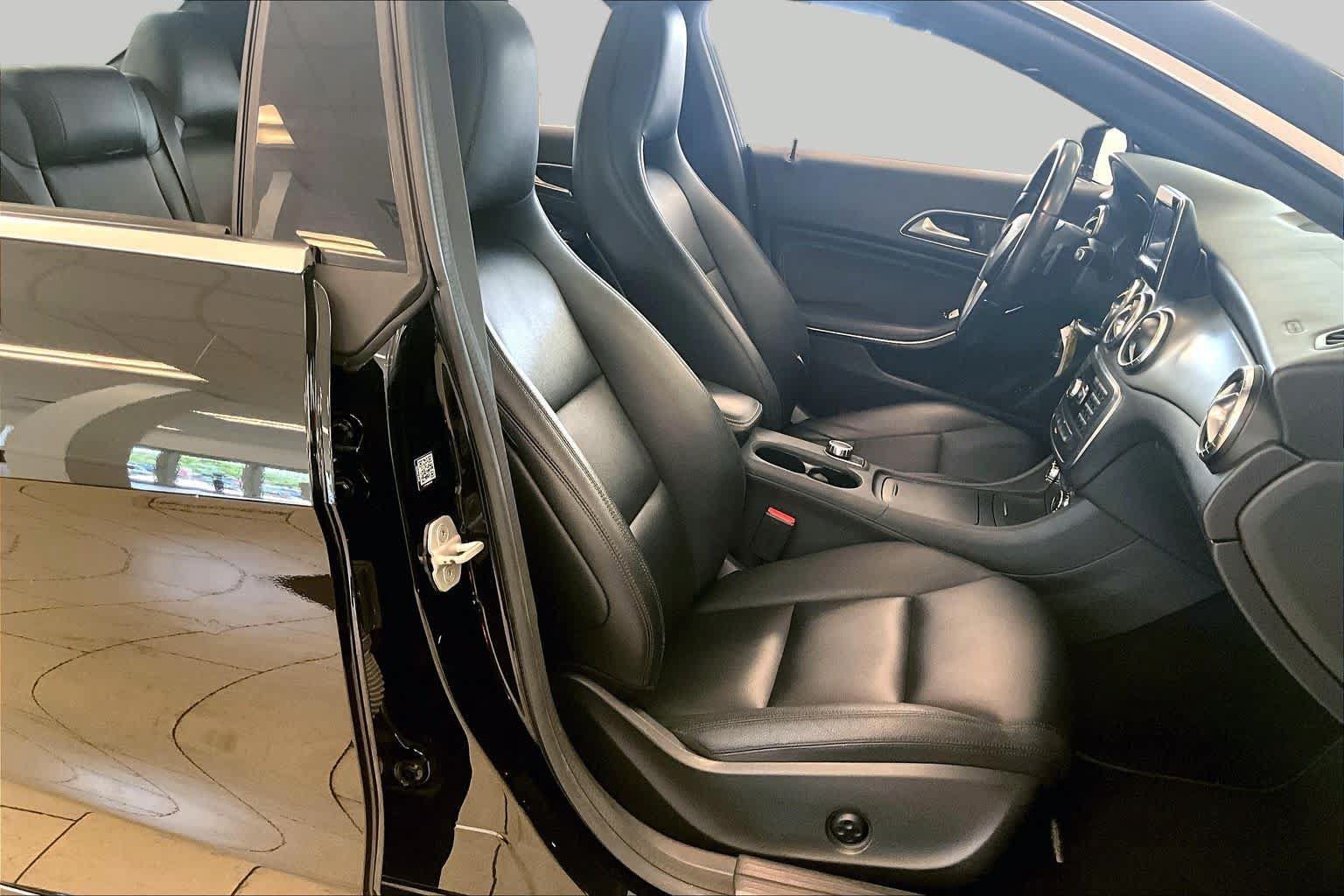 Used 2014 Mercedes-Benz CLA 250 image 8