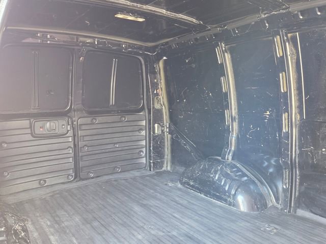 Used 2021 Chevrolet Express 2500 w/ Driver Convenience Package image 13