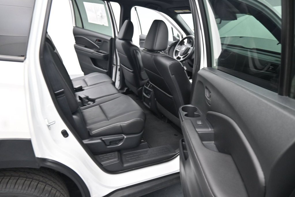 Used 2023 Honda Passport EX-L image 24