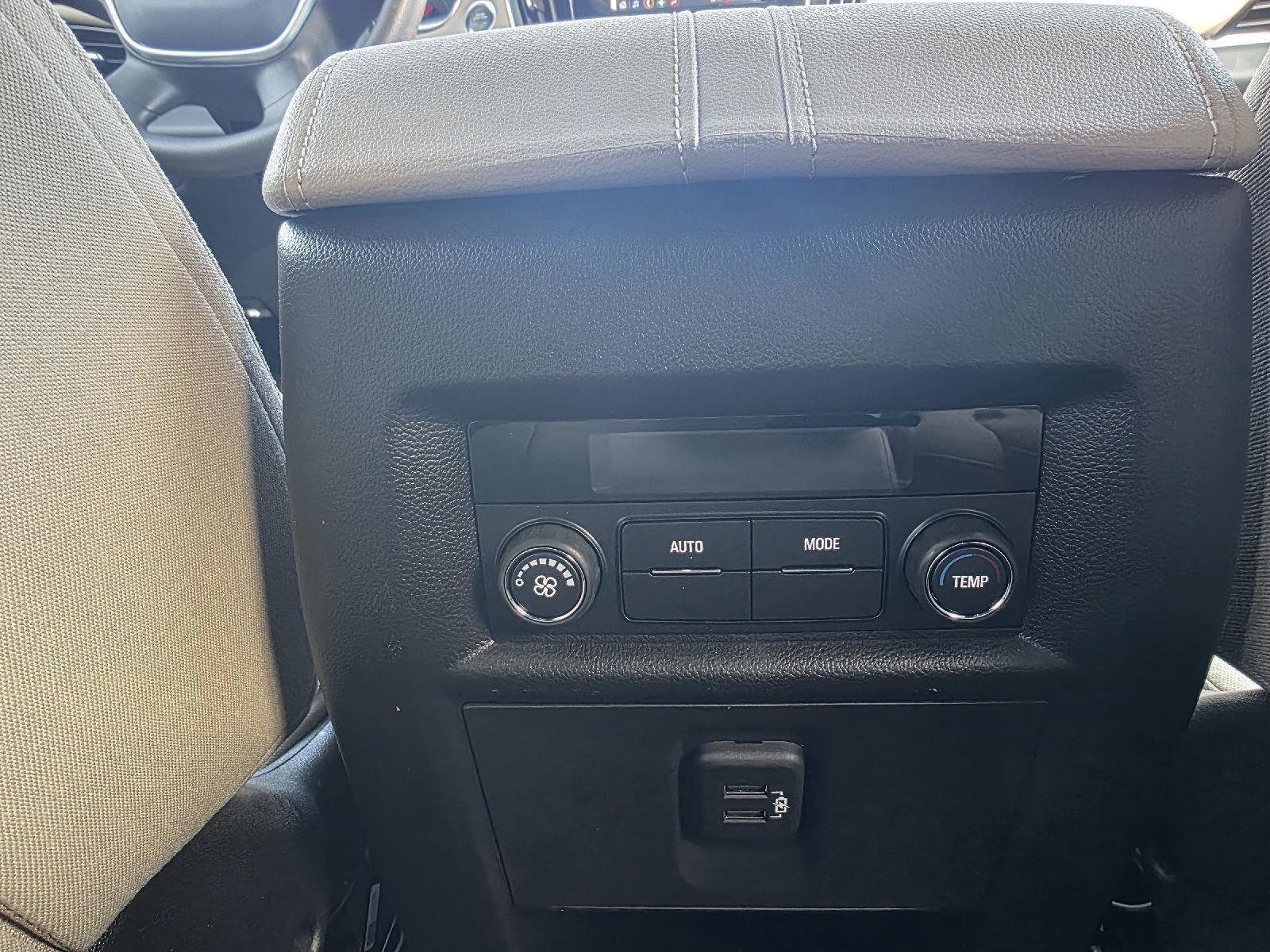 Used 2023 Chevrolet Traverse LS image 16