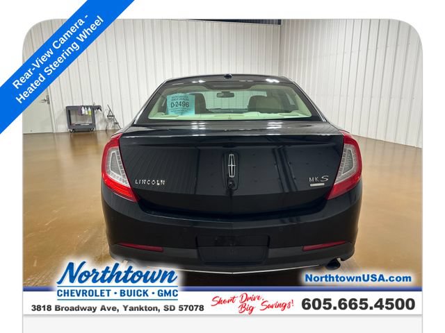 Used 2013 Lincoln MKS AWD image 4