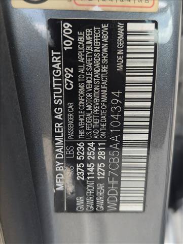 Used 2010 Mercedes-Benz E 550 Sedan image 26