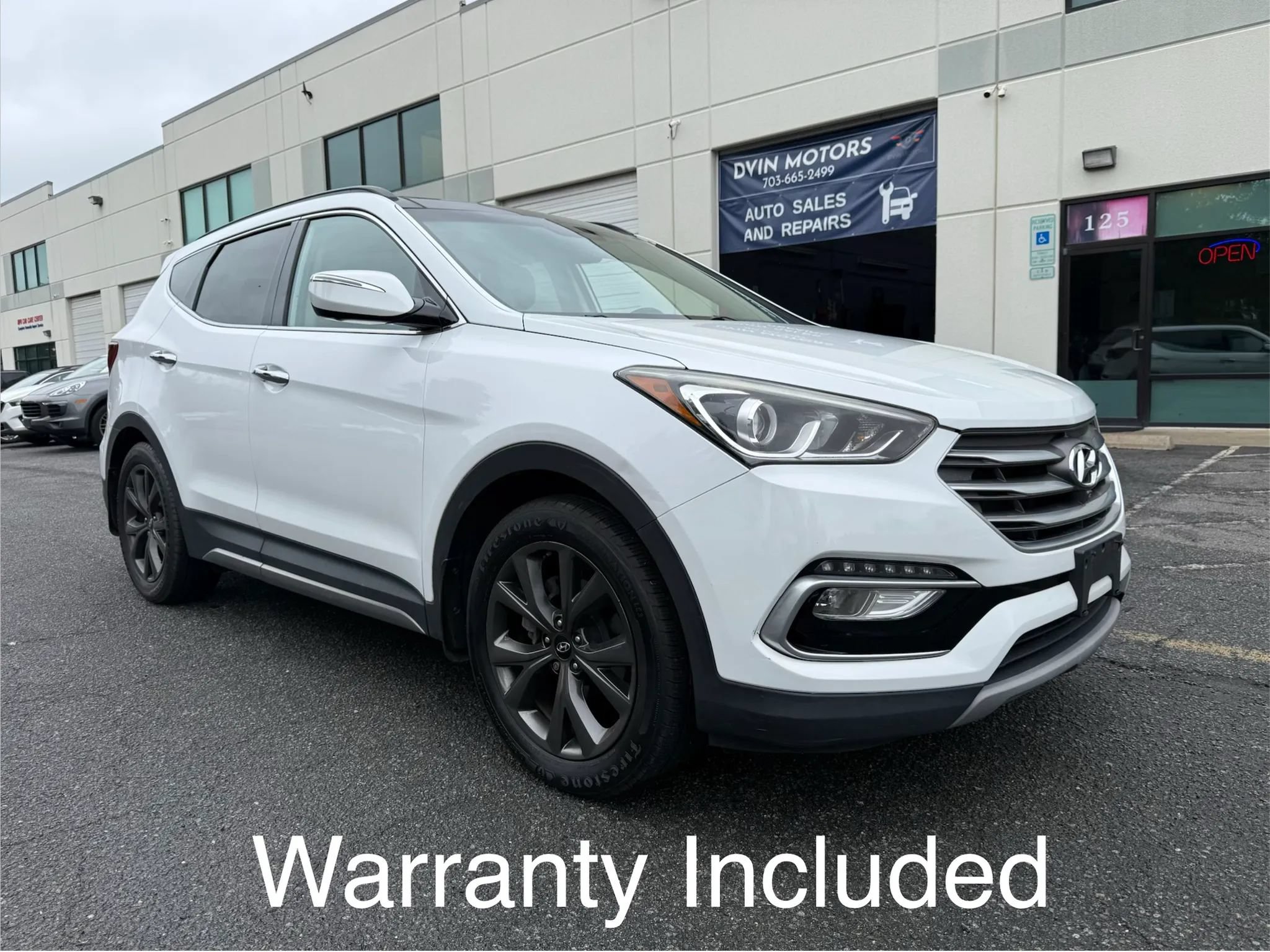 Used 2018 Hyundai Santa Fe Sport FWD image 1