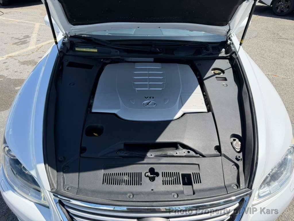 Used 2013 Lexus LS 460 w/ Comfort Pkg RWD image 24
