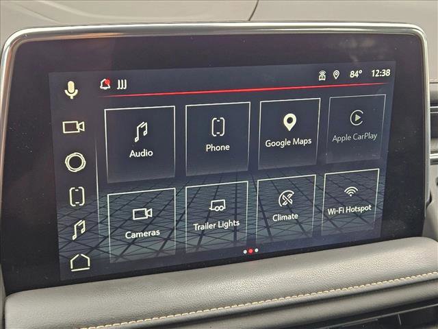 Used 2023 GMC Yukon AT4 w/ Technology Package AWD/4WD image 9