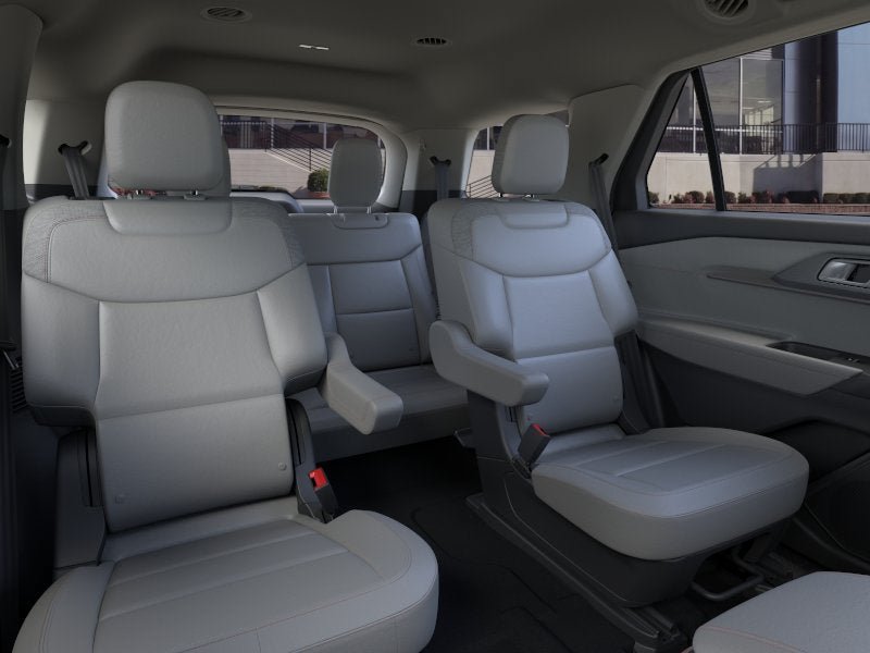 New 2026 Ford Explorer Active w/ Active Comfort Package RWD image 34