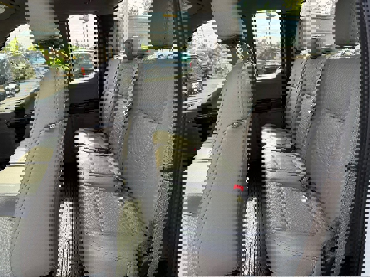 Used 2019 Ford F350 XL w/ Power Equipment Group image 19