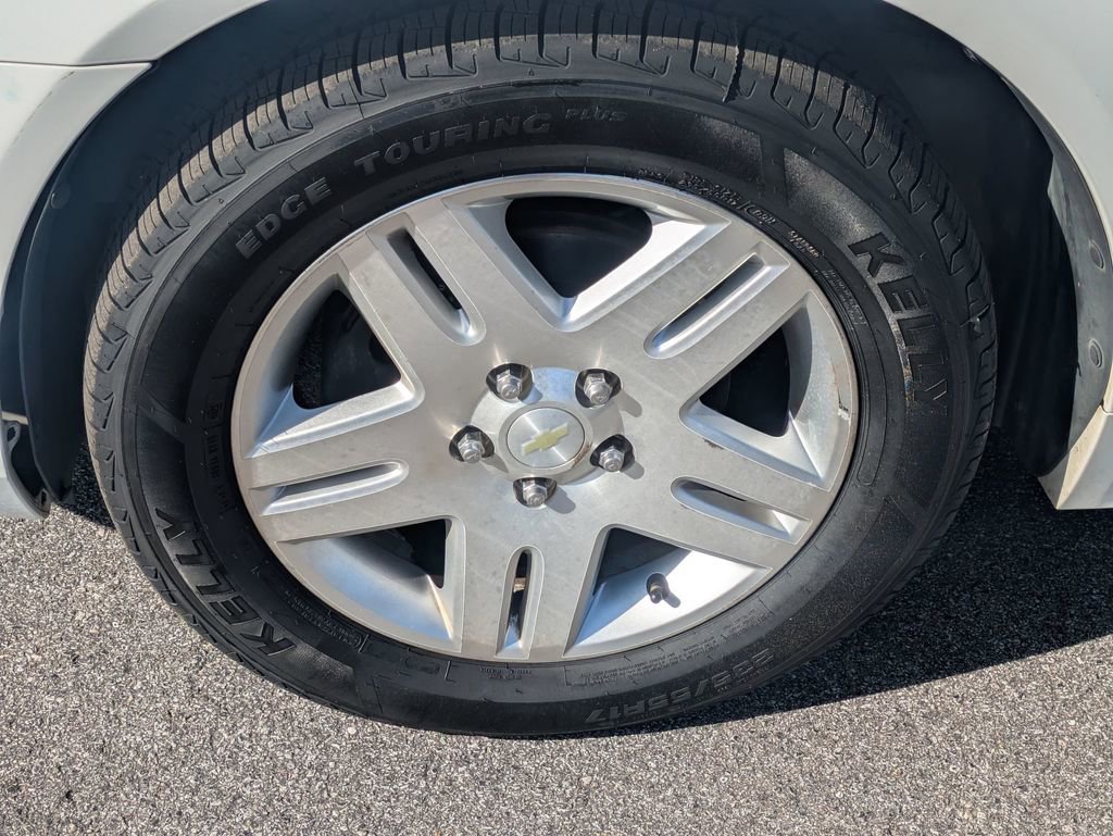 Used 2013 Chevrolet Impala LT w/ LT Sunroof Package image 11